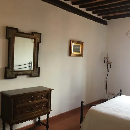Mimosa Apartment