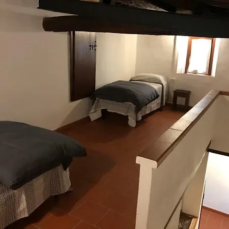 Mimosa Apartment *